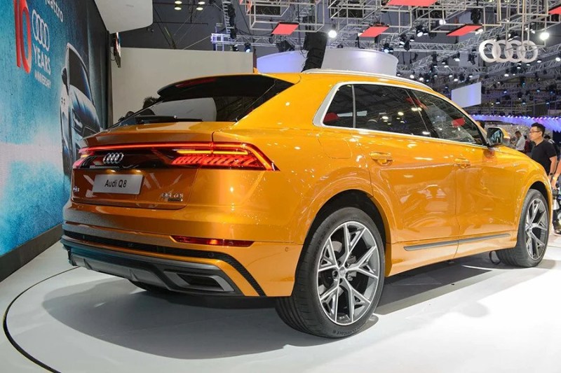 Ngoại Thất Audi Q8 - Hình 10